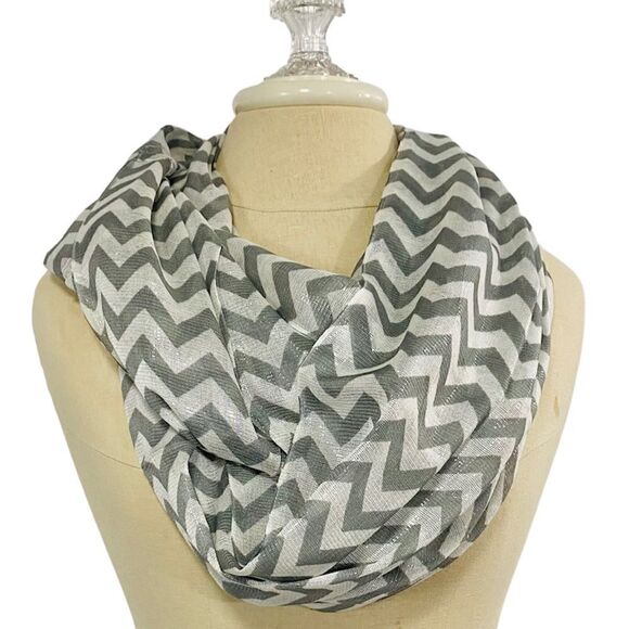 Shimmery Gray and White Scarf - Picture 1 of 6